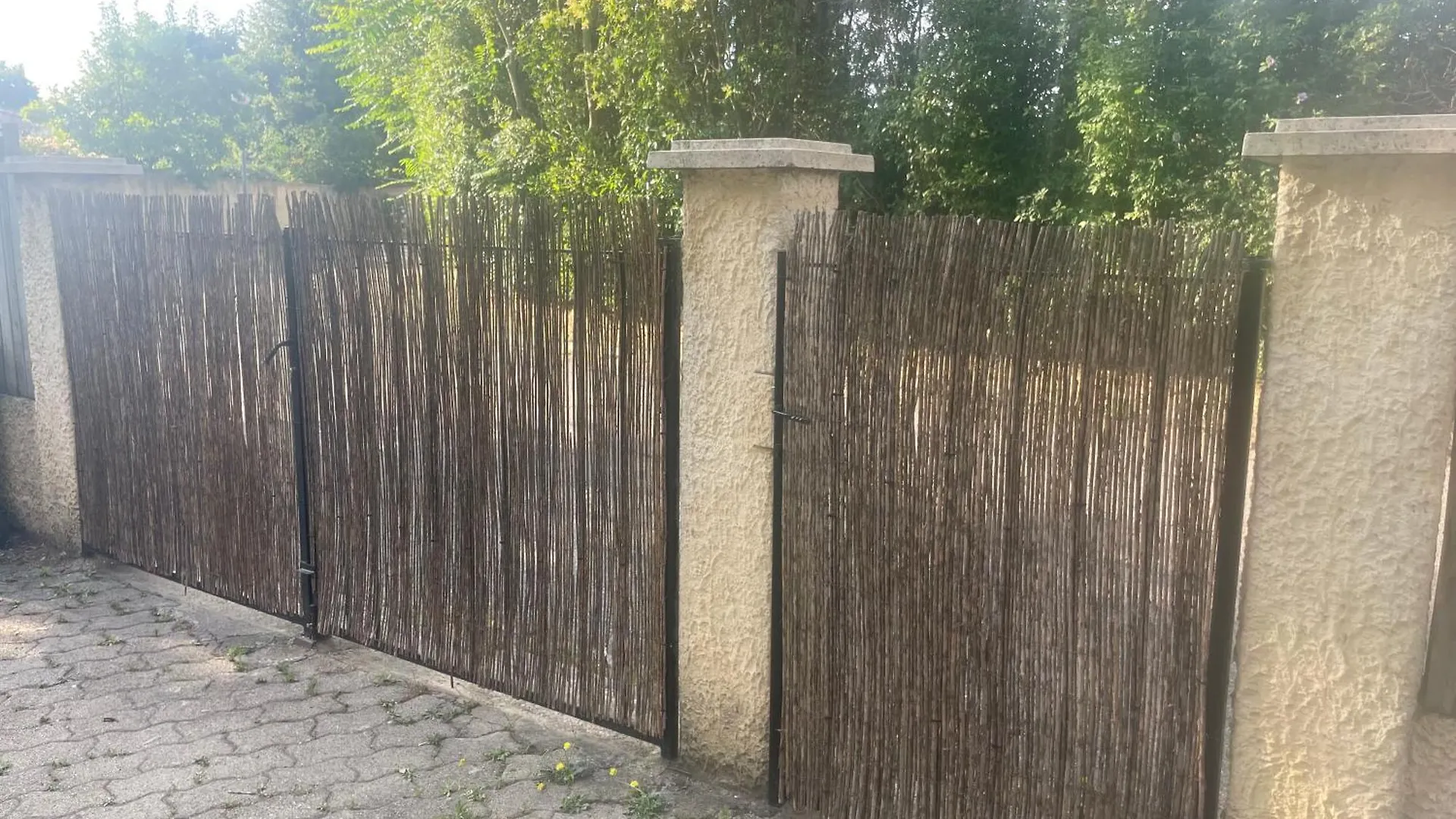 Jolie Petite Maison Avignon - Montfavet Hébergement de vacances